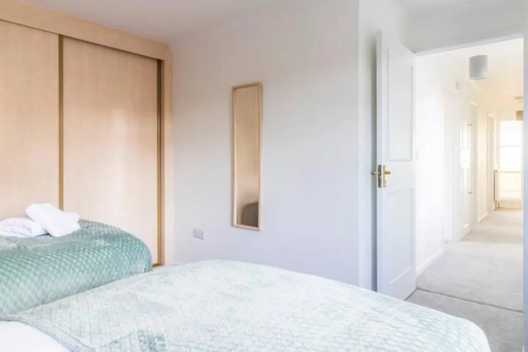 公寓 Large Sea View 2 Bedroom Sleeps 6 - Free Parking 伯恩茅斯